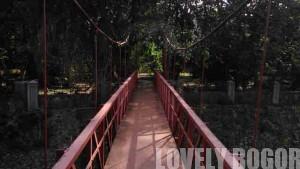 Jembatan Pemutus Cinta