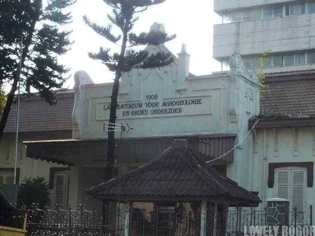 Gedung Balai Penelitian Tanah Bogor