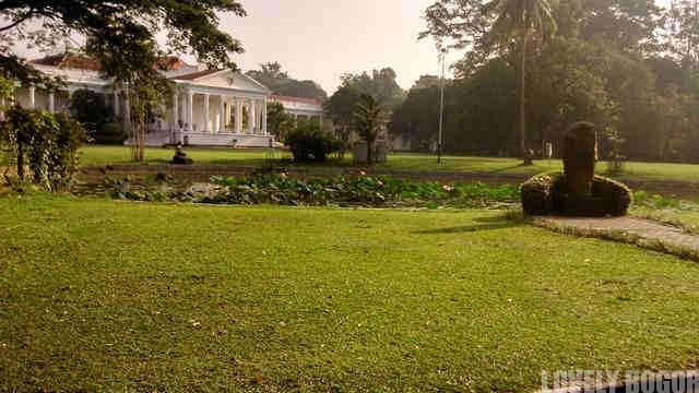 Monumen Reinwardt Dan Istana Bogor