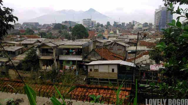 Pemukiman Padat Penduduk Di Bogor