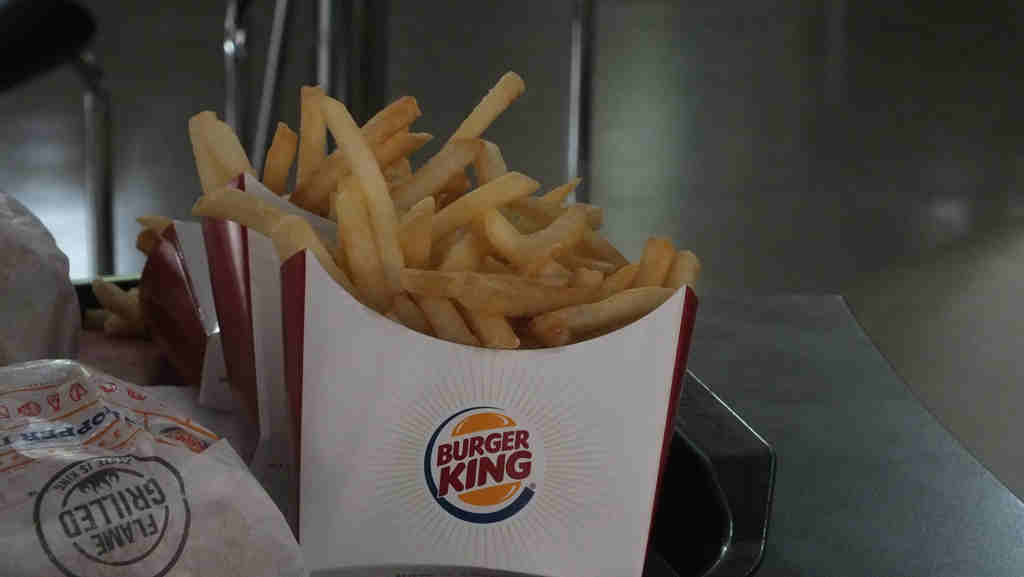 Makan Burger - Kentang Burger King