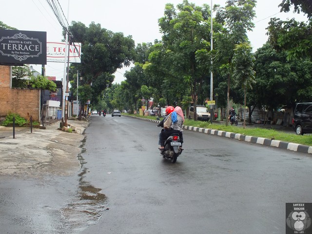 Jalan Achmad Adnawijaya