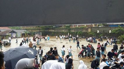 Banjir SMA Negeri 2 Bogor