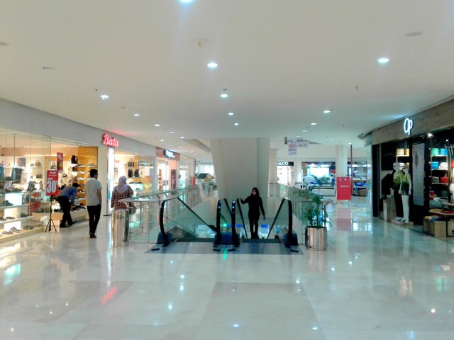 Cibinong City Mall - Pusat Perbelanjaan Terbesar di Bogor 06