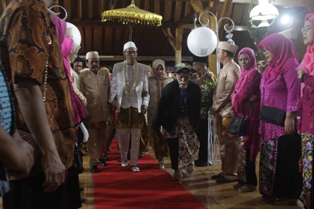 Mapag Panganten di Pernikahan di Bogor