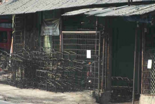 Usaha besi di desa Cinangneng Kabupaten Bogor