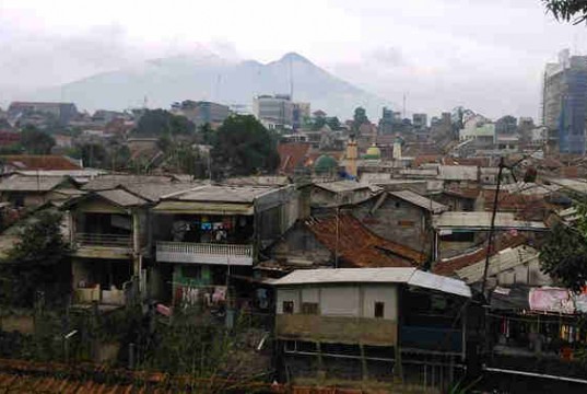 Pemukiman Padat Penduduk di Bogor - City Blogger