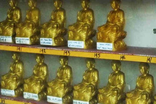 Patung Budha Kecil