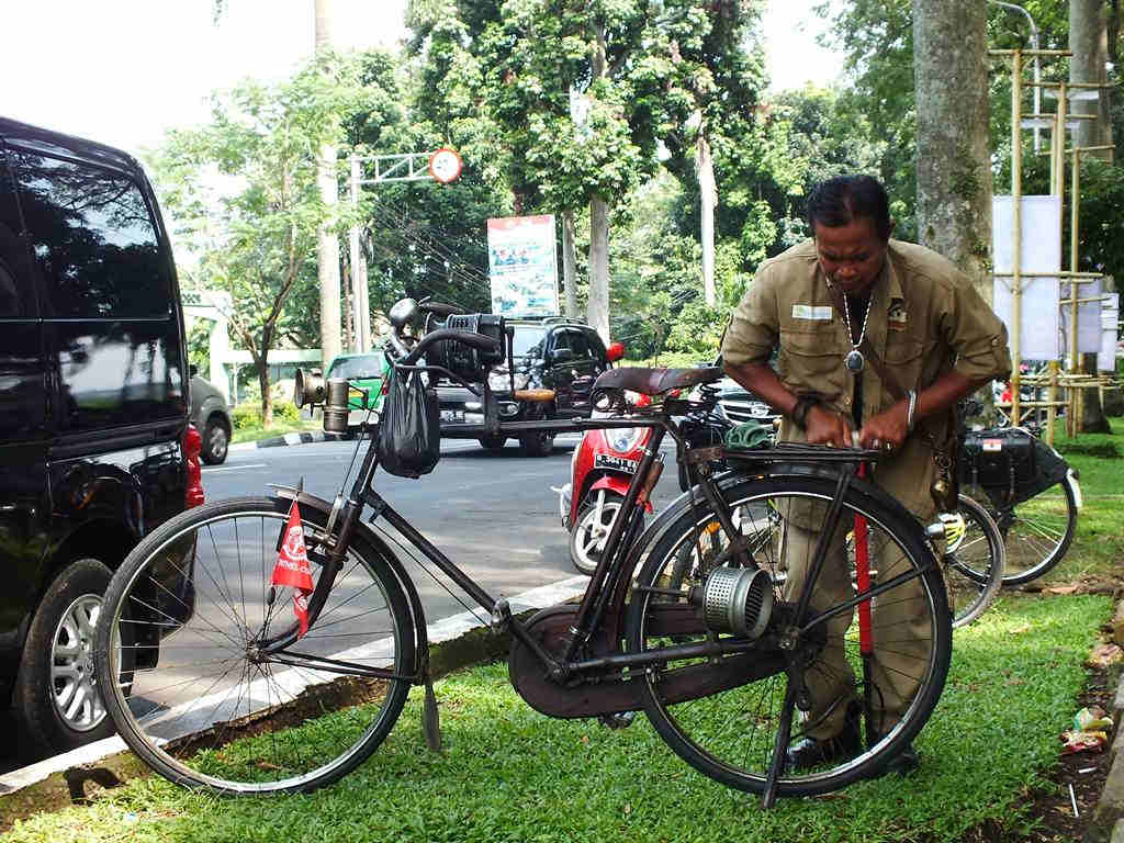 Sepeda Onthel Bogor
