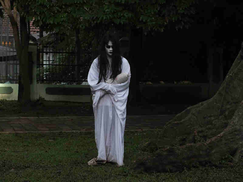 Spooky Sightings That Can Give You Creeps In Car Free Day Bogor