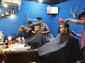 Hunky-Dory Barbershop : Langganannya Pak Jokowi Lho!