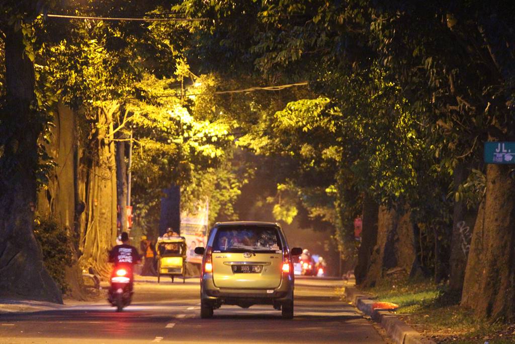 Pemandangan Indah Jalan Pemuda Bogor di Pagi Hari