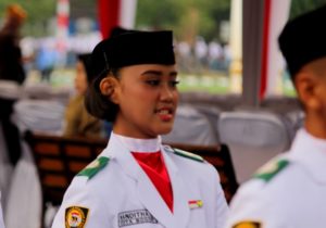 Pasukan Pengibar Bendera Kota Bogor Sedang Beraksi031