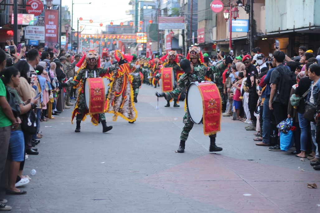 [Foto] Drum Band Pusdikzi Chanka Ksatria Bhakti – CGM Bogor Street Festival 2023