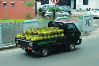 [PHOTO] How Subsidized LPG (Liquid Petroleum Gas) Distributed in Bogor?